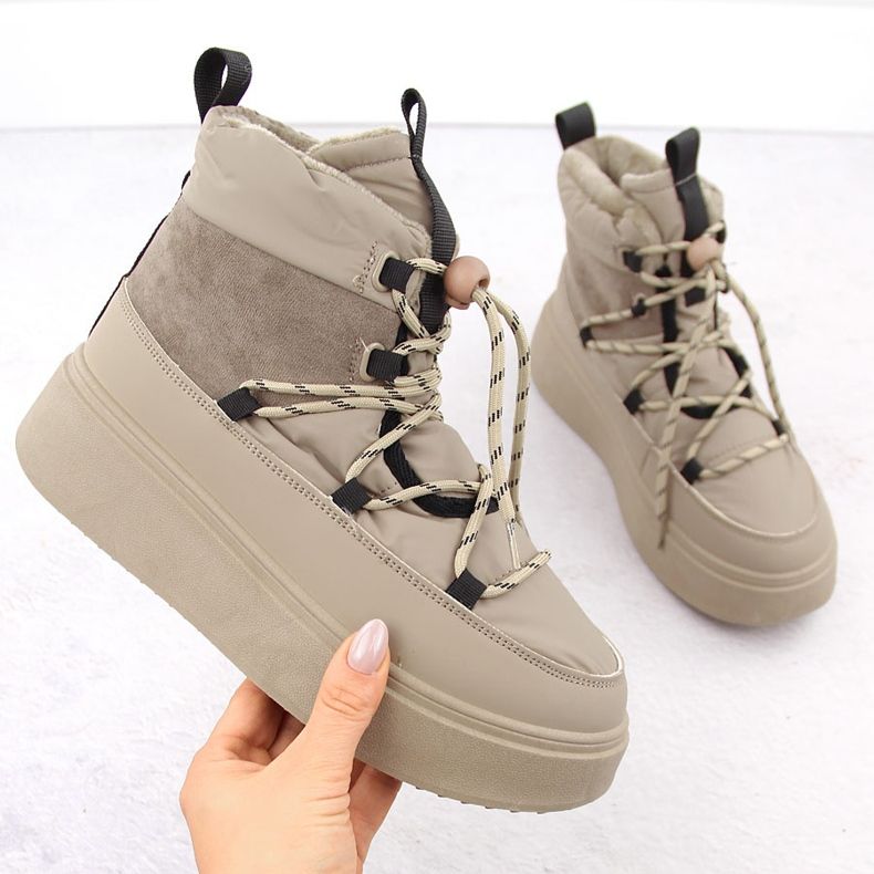 Snöskor för kvinnor med plattform, beige Potocki 72302 1