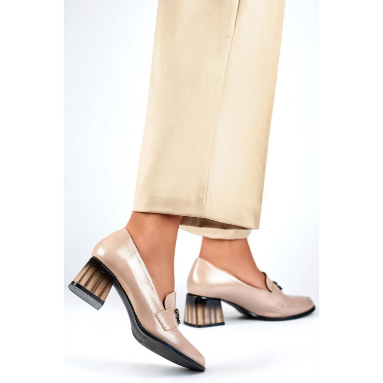 Eleganta lackskor för kvinnor med hög klack, beige GD-FL479-D.BE 2