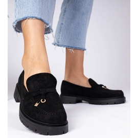 Svarta loafers från Ekozamsz med dekoration 2