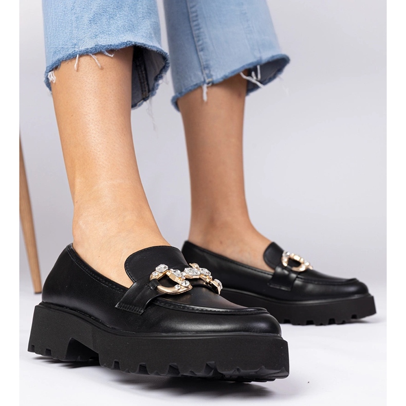 Svarta eleganta loafers med zirkoner 1