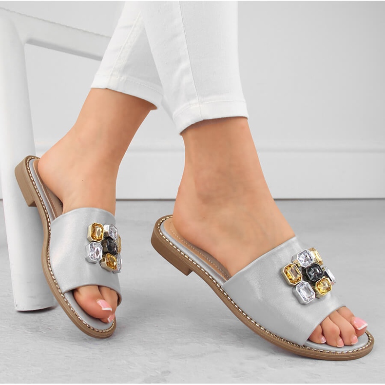 Bekväma silvertofflor för kvinnor med zirkoner S.Barski 031 2