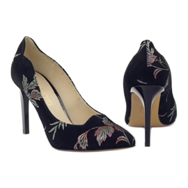 Anis Pumps On A Pin Broderi 4566 svart 3