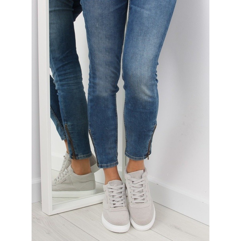 Grå mocka dam sneakers LT.GRAY 1