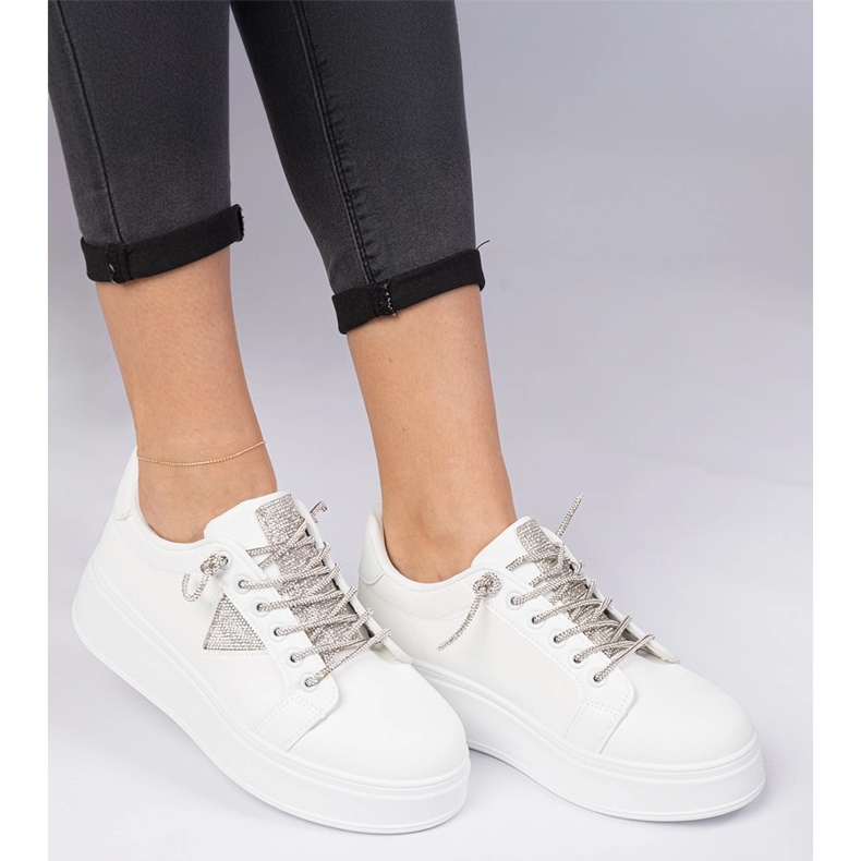Vita sneakers sneakers med silver zirkoner 1