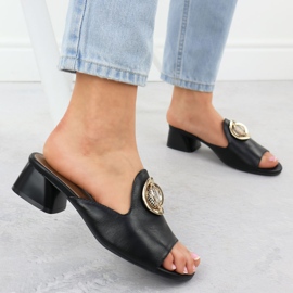 Slyckor på pelaren svart med dekoration Jezzi 214 2