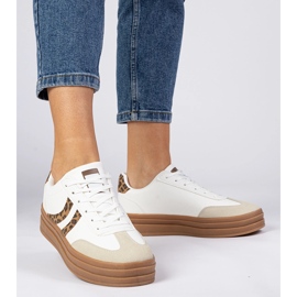 Vita sneakers kvinnors sneakers med ett leopardtillbehör 2