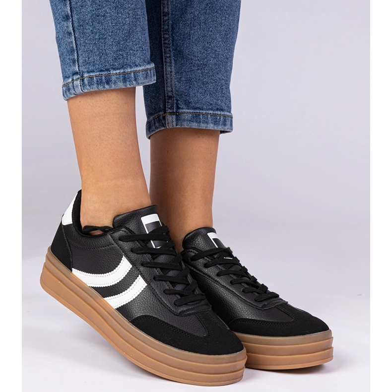 Svarta sneakers kvinnors sneakers på plattformen 2