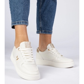 Beige kvinnors sneakers med gyllene brokad 2