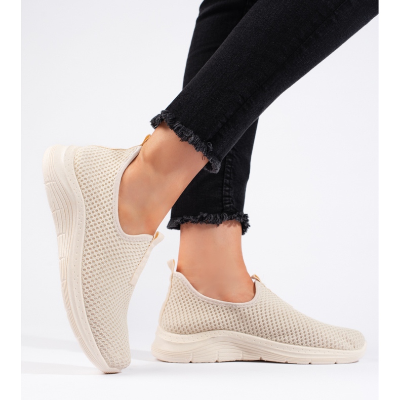 Beiga sportskor i textil beige 2