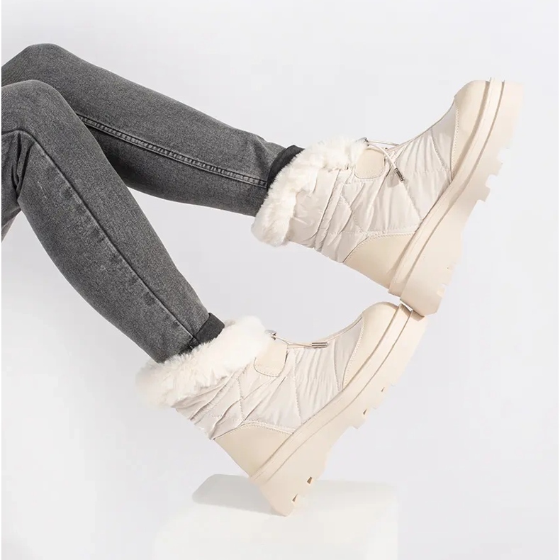 Seastar Beige snöstövlar för kvinnor med päls på plattformen 2
