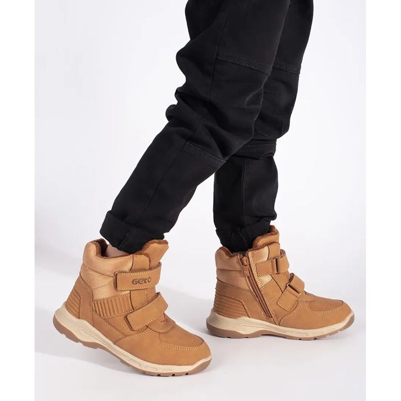 Isolerade pojkstövlar med kardborreband brun 2