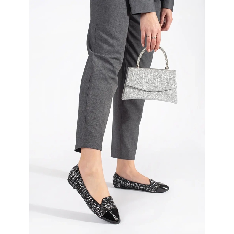 Svarta och vita platta ballerinaskor för kvinnor 1