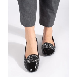 Svarta och vita platta ballerinaskor för kvinnor 2