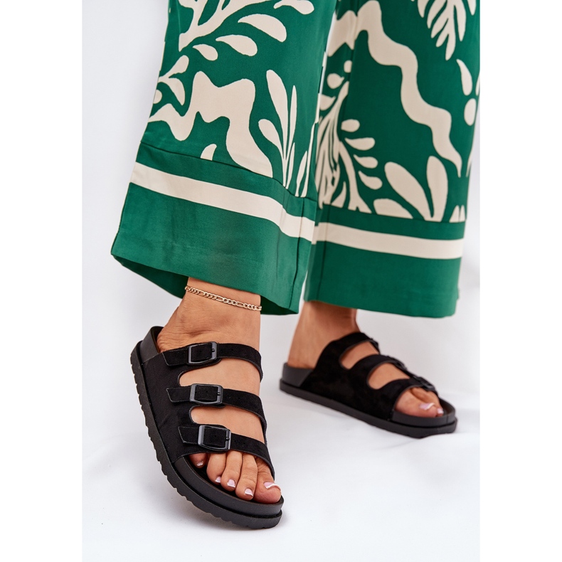 Kvinnors tofflor med ränder och spännen svarta 2