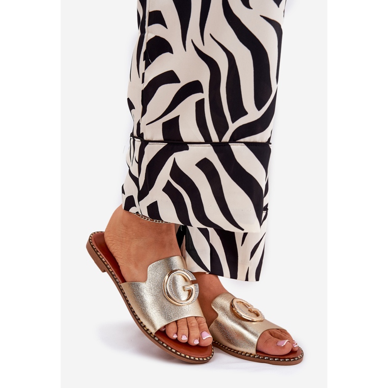 Eco Leather Flat Women's Slippers med en dekorativ gyllene detalj 1