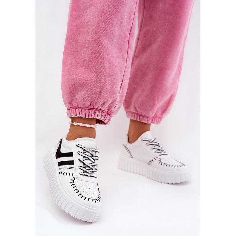 Kvinnors sneakers på plattformen vit och vit 2