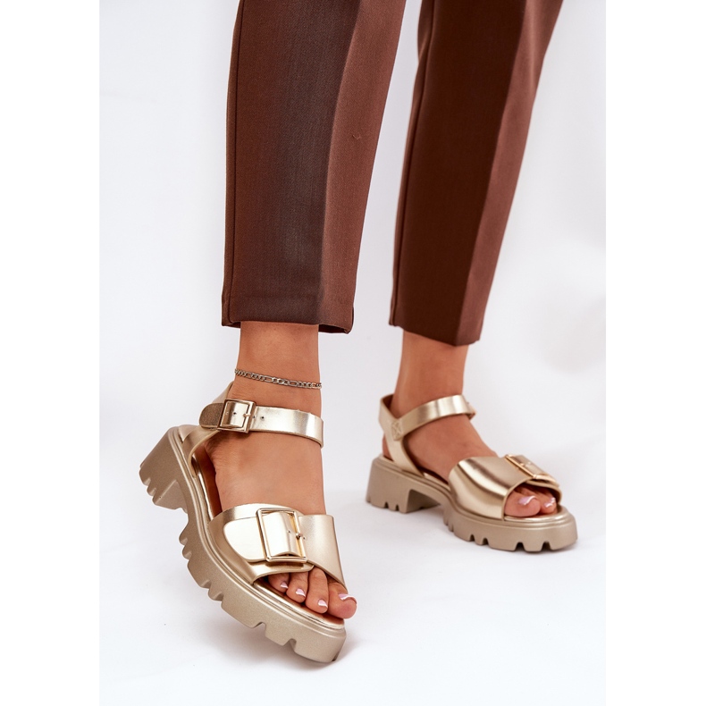 Eco Leather Women's Sandals med gyllene spänne 2