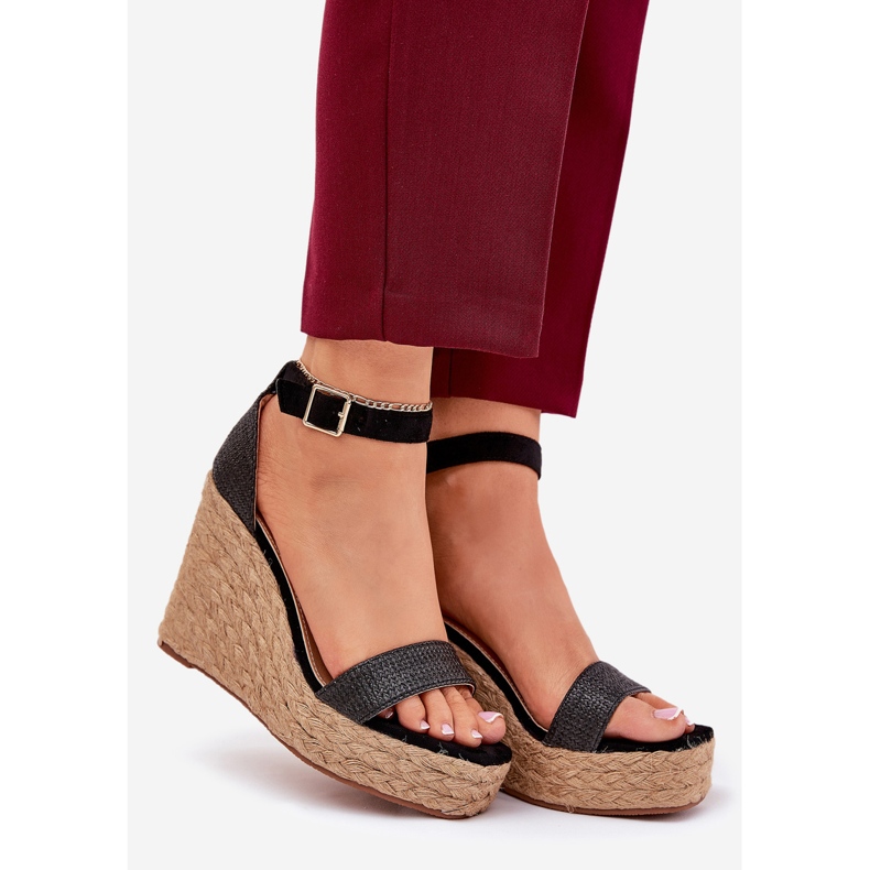 Kvinnors sandaler för kil med svart fläta 1