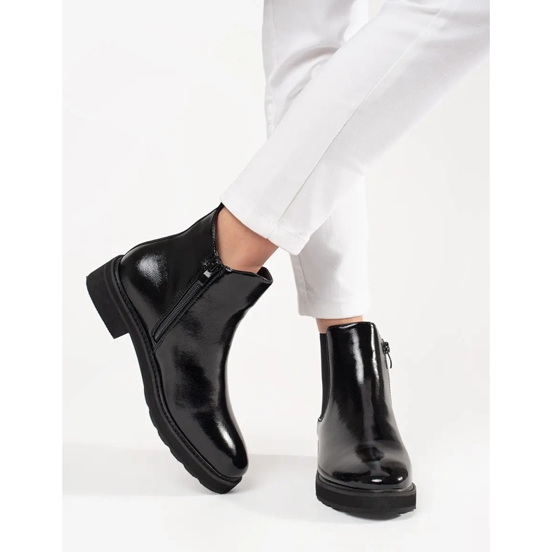 Klassiska svarta stövlar från Sergio Leone 2