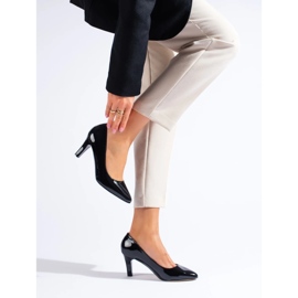 Goodin Casual svarta pumps 1