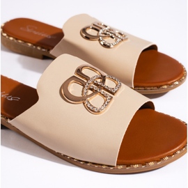 Snygga beige flipflops för kvinnor 2