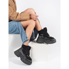 Seastar Svarta plattformssnöskor med shearling päls 2