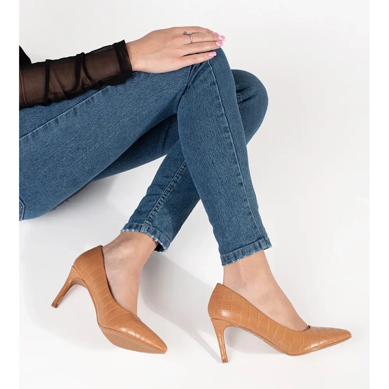 Seastar Mörka beige pumpar på den höga hälen 2