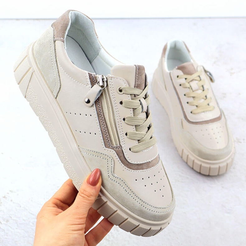 Lädersneakers på Filippo DP6862 Beige -plattformen 1