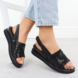 Kvinnors sandaler på en plattform med gummi svart jezzi rmr2267-2 1