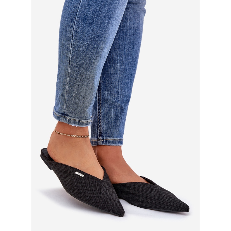 Kvinnors flip flops med spetsiga tår Big Star RR274210 svart 1