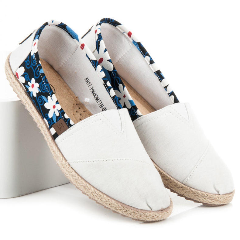 Mckeylor Espadrillos med blommor vit 1