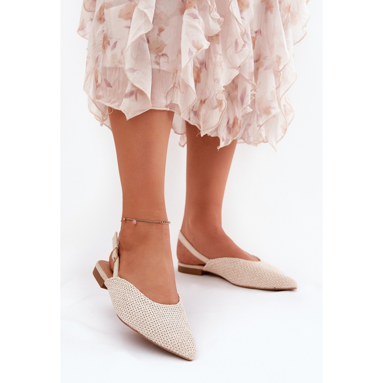 Ballerinas med flätan och spetsiga tår beige 2