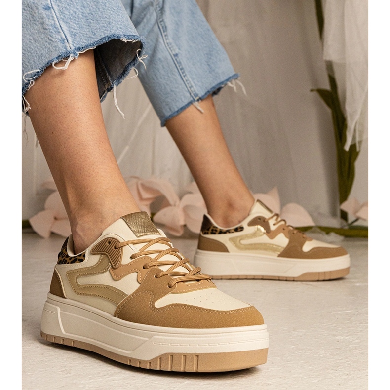 Beige sneakers kvinnors sport sneakers 1