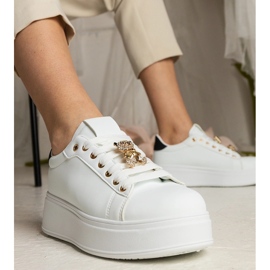 Kvinnors vita och vita sneakers dekorerade med stenar 4