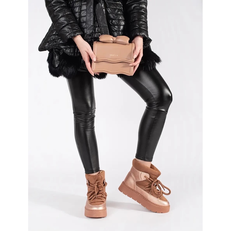 Bruna snöstövlar med snörning för kvinnor med tjock sula 1