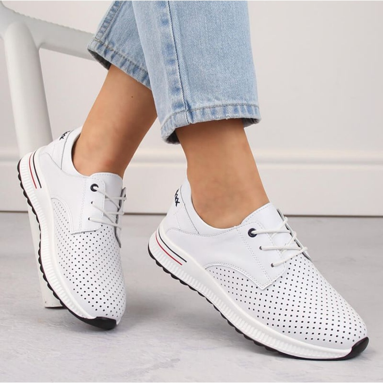 Filippo W PAW505 sportskor i läder, vita 1