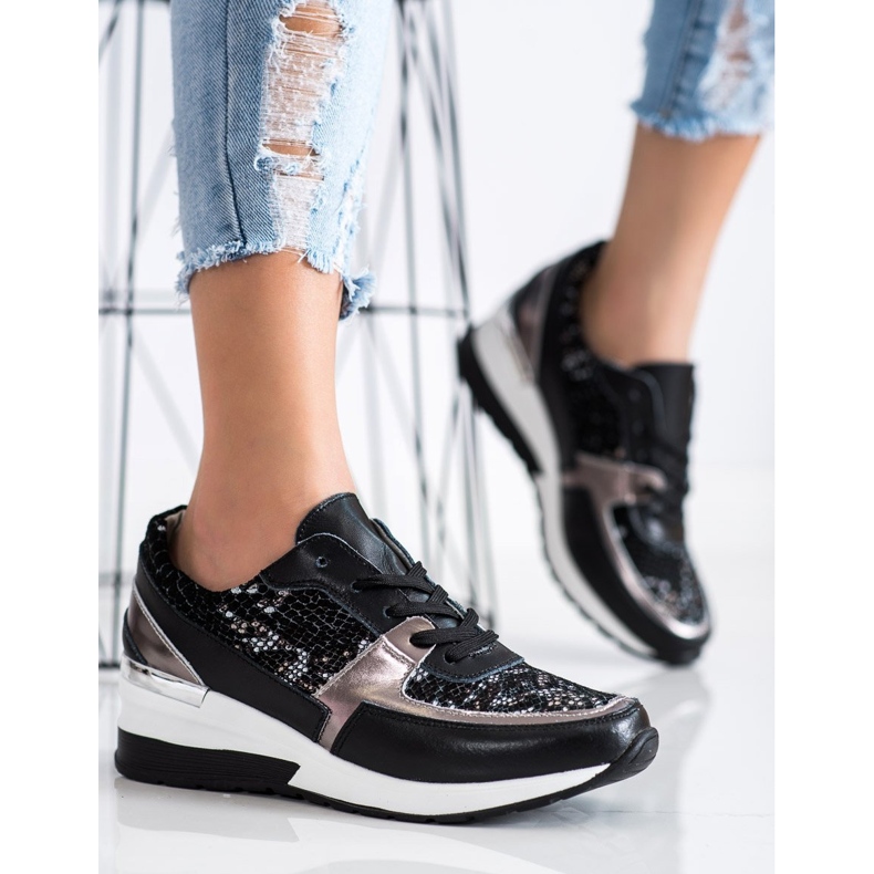 Goodin Svart läder Snake Print Sneakers 1