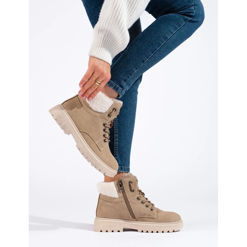 Snygga fällare gjorda av ekologiskt läder beige 2