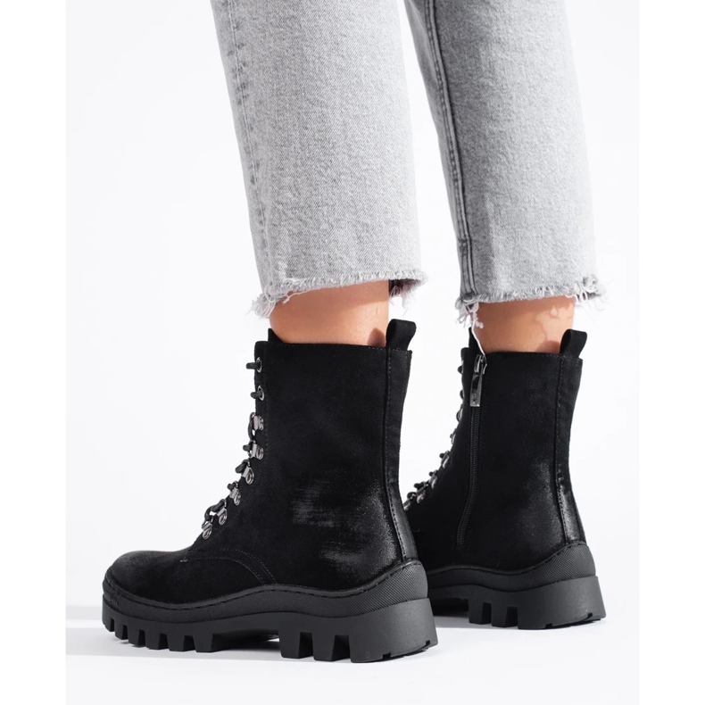 W. Potocki Arbetskläder i svart mocka för kvinnor från Potocki 1