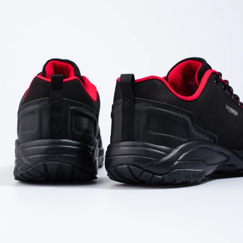 DK vandringsskor för män svarta och röda 1