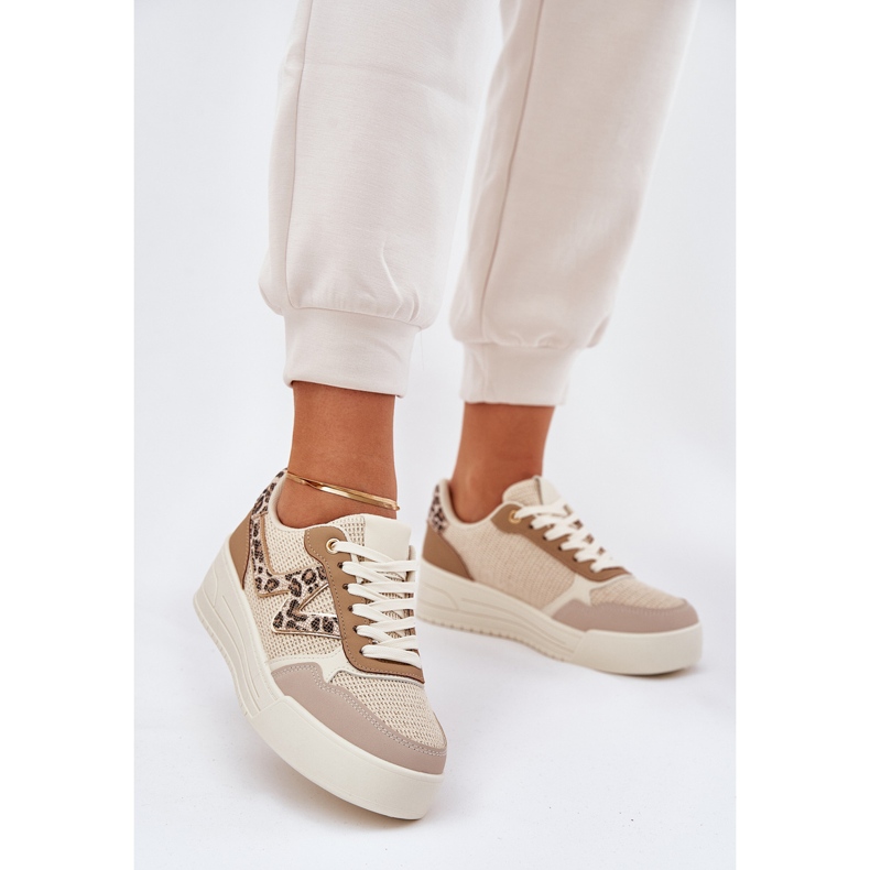 Kvinnors sportskor på plattformen Leopard Khaki beige 2