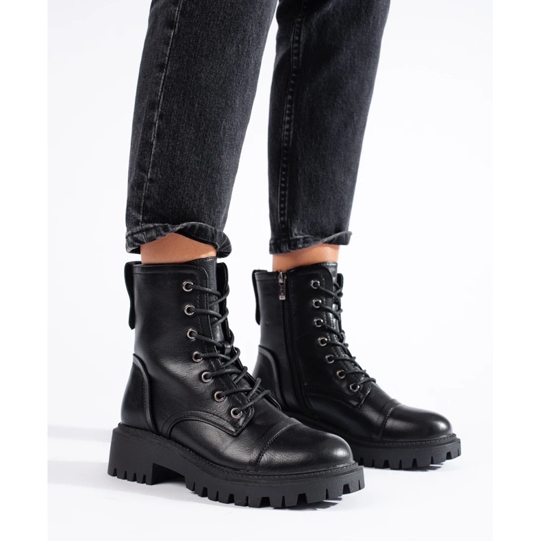 Svarta dambaggies gjorda av ekologiskt läder 1