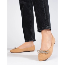 Klassiska damballerinor i beige Shelovet 4