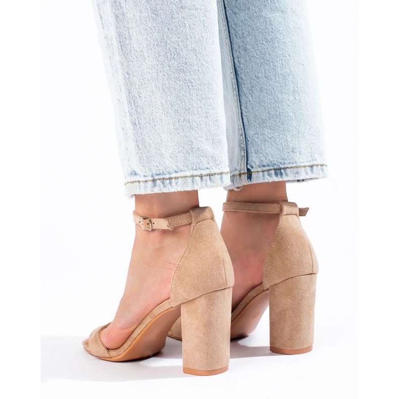 Shelovet beige mockablocksandaler 2