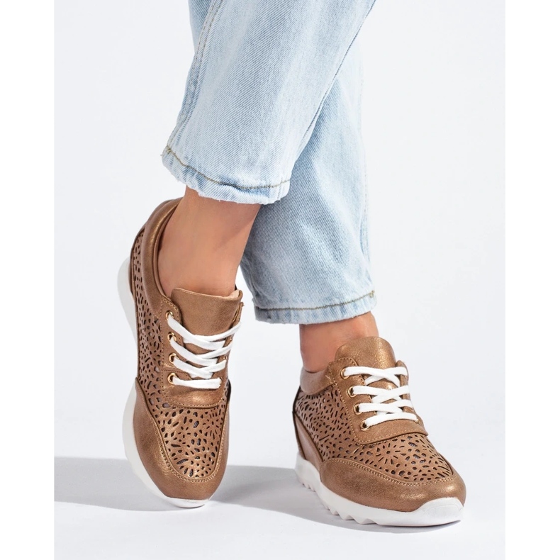 Genombrutna sneakers med en dold kil Shelovet brun 2