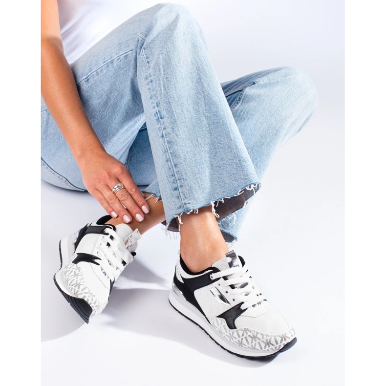 Shelovet sportskor för kvinnor i svart och vitt 2