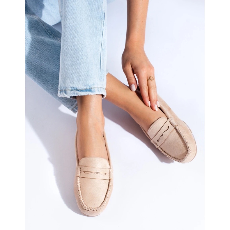 Loafers i beige mocka för kvinnor från Shelovet 2