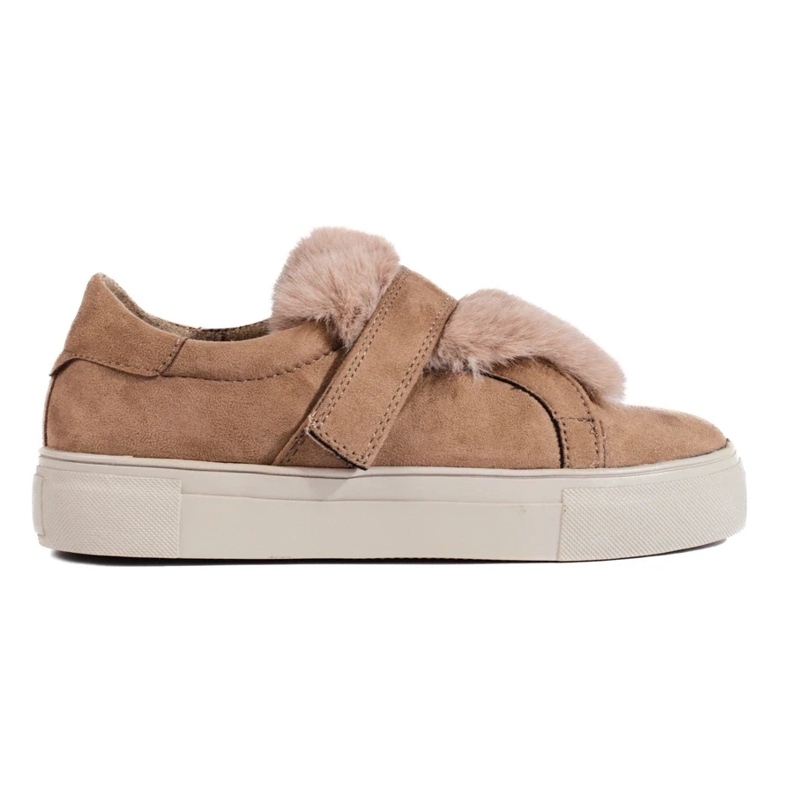 Beige mocka sneakers med päls från Shelovet 2