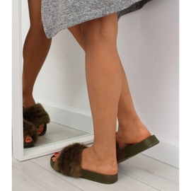 Gröna S37 gröna tofflor med päls 2