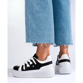 Svarta och vita damsneakers från Shelovet med tjock sula 4
